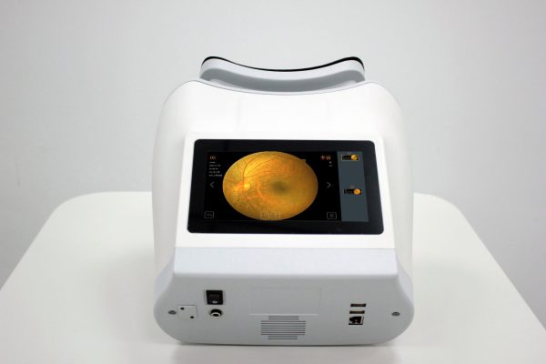 SYSEYE KEstrel 300 tafelmodel funduscamera met 20 MP resolutie en 50 graden gezichtsveld